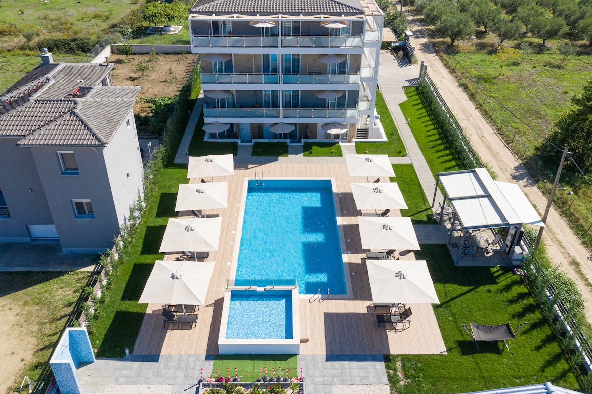 The hotel Astra Sarti Suites provides luxury accommodation in Sarti Halkidiki